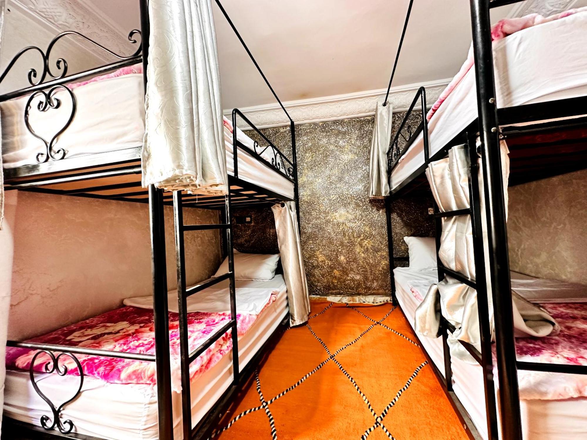 Atlas Hostel Taghazout Buitenkant foto