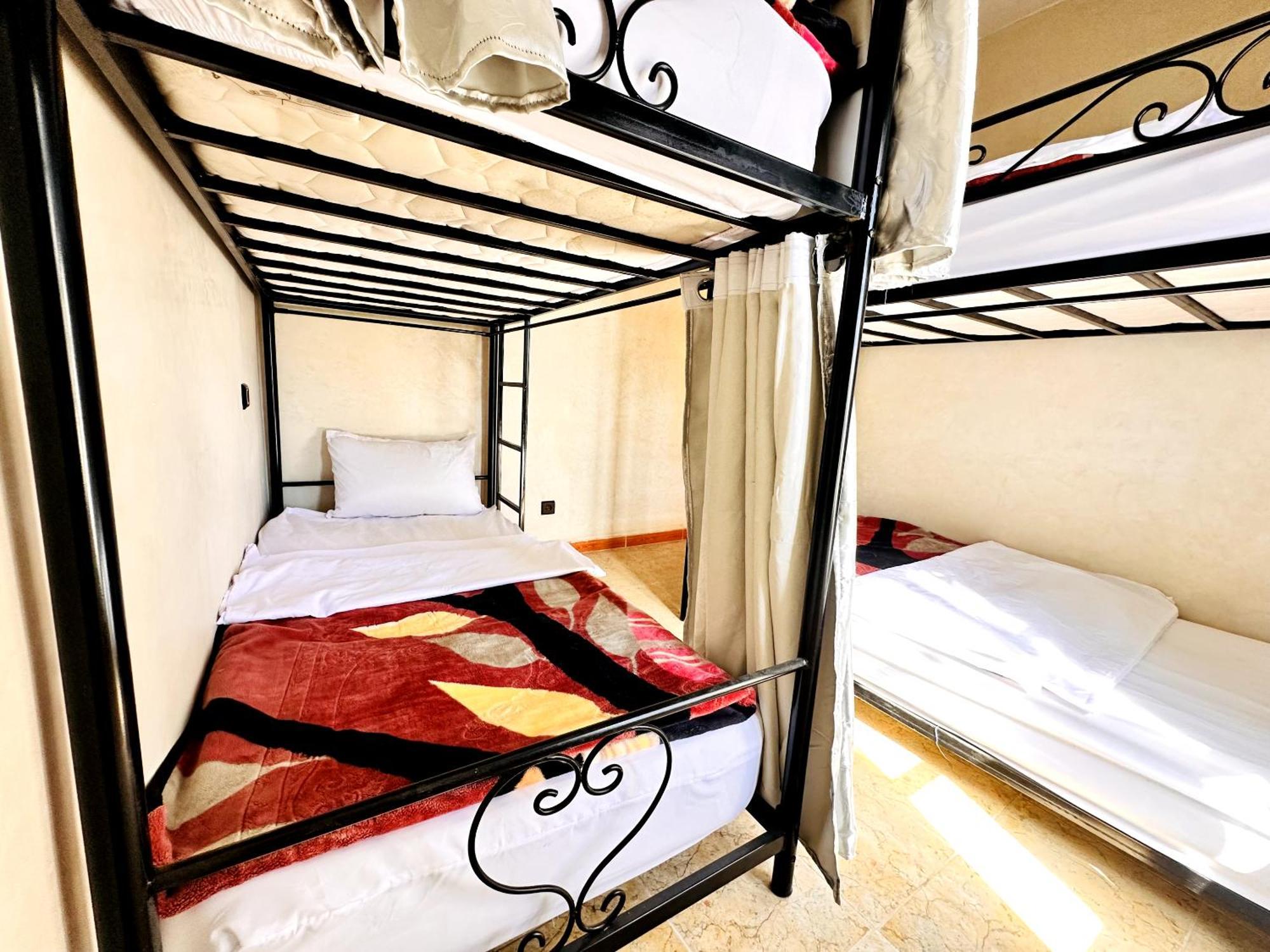 Atlas Hostel Taghazout Buitenkant foto