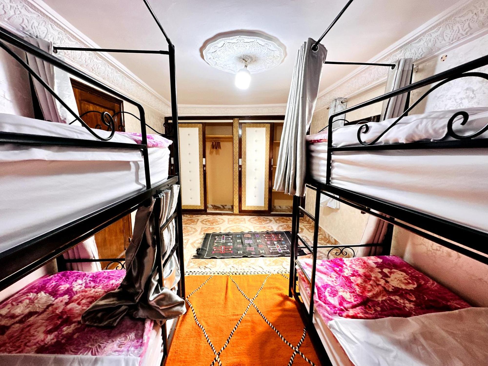Atlas Hostel Taghazout Buitenkant foto