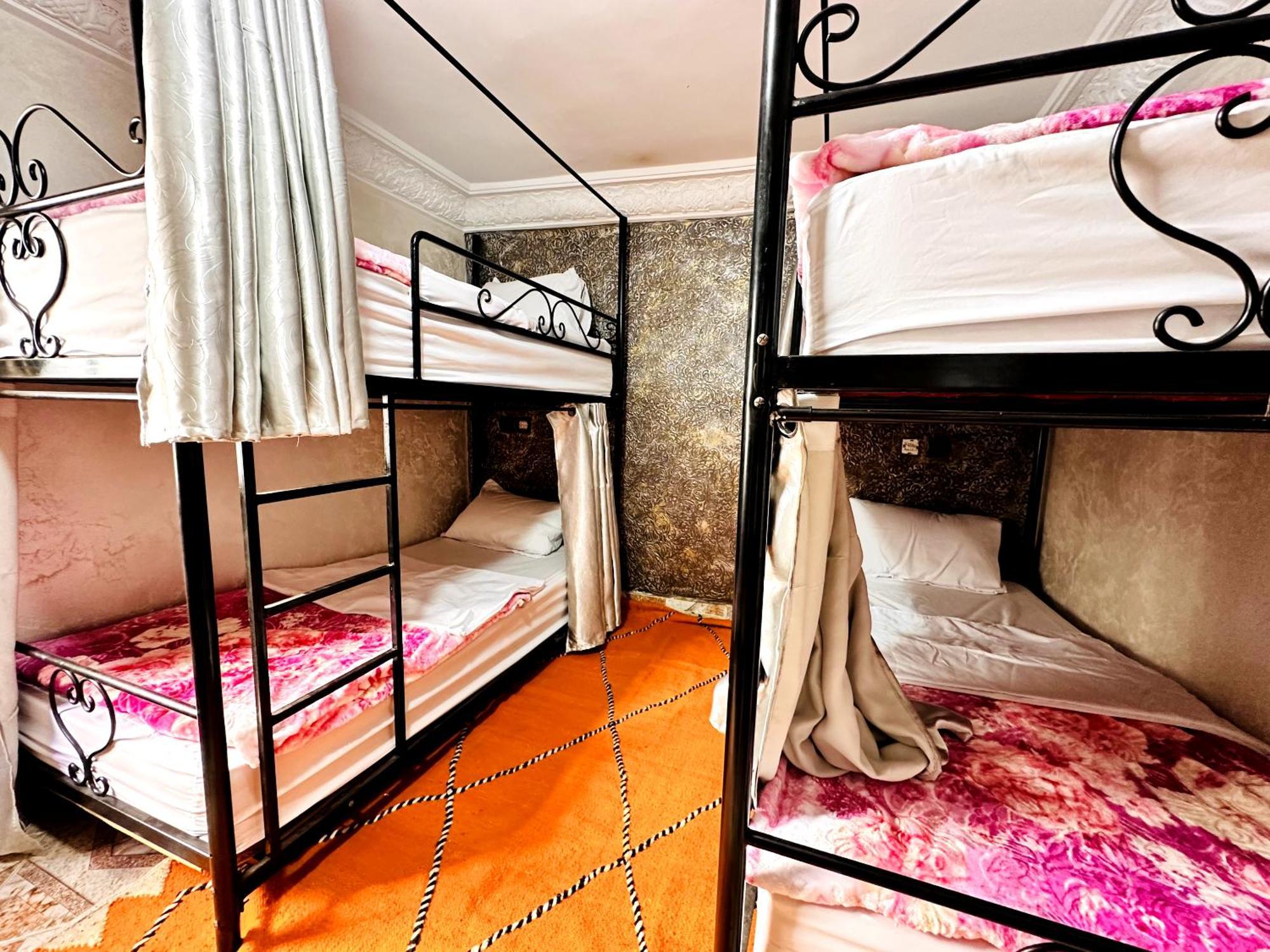 Atlas Hostel Taghazout Buitenkant foto