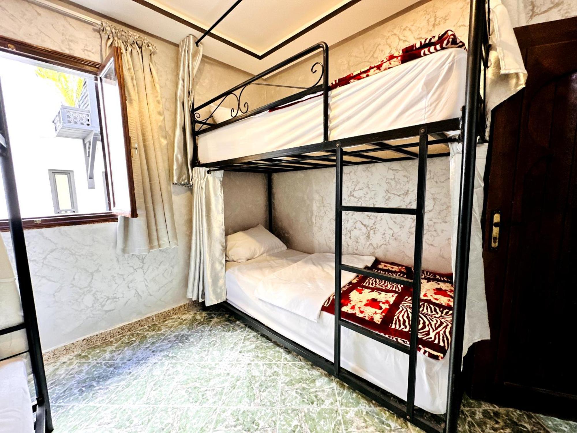 Atlas Hostel Taghazout Buitenkant foto
